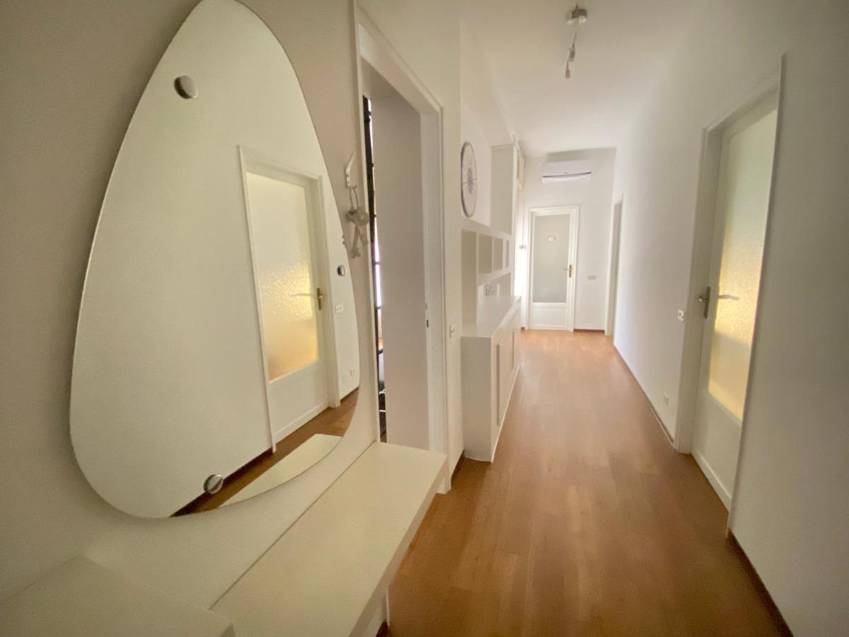 Appartmentslapiazzetta -1-2-6 Sesto Calende Kültér fotó